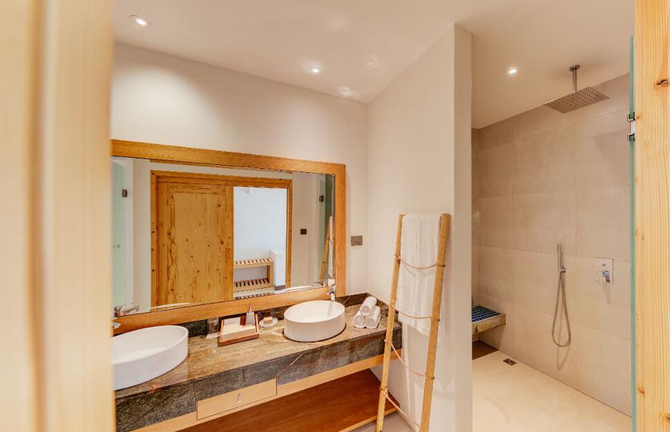 Cinnamon Dhonveli Maldives Maldives, Indian Ocean Hotel Virgin Holidays