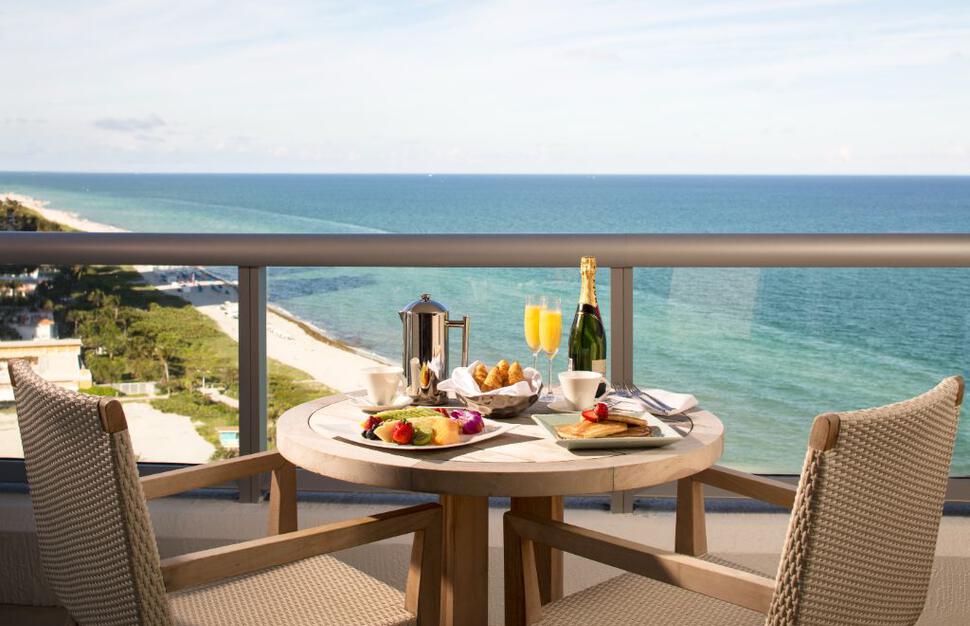 Ocean View Junior Suite King with Balcony