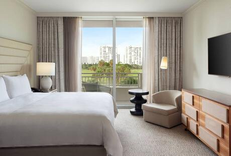 Corner One Bedroom Suite