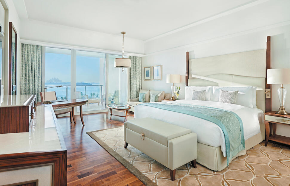 King Deluxe Palm Sea View Room