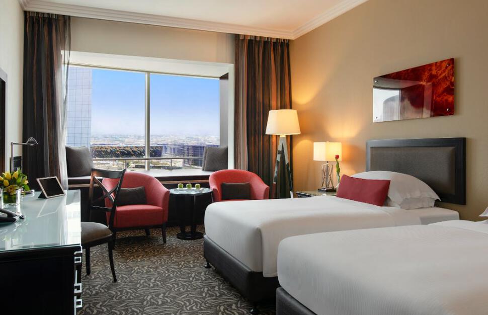 Window-Seat View Room