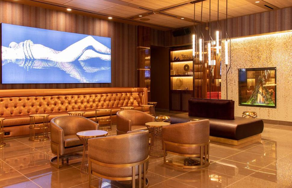 Casbar Lounge