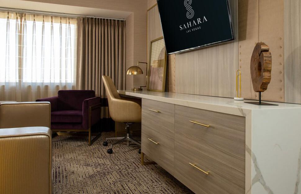 Marra Style King Room