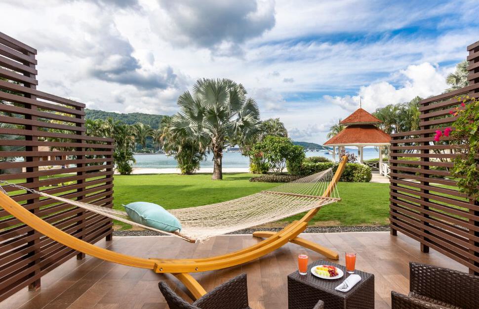 Walkout Suite Terrace