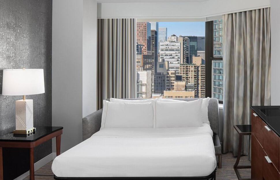 Deluxe King Sofa Bed