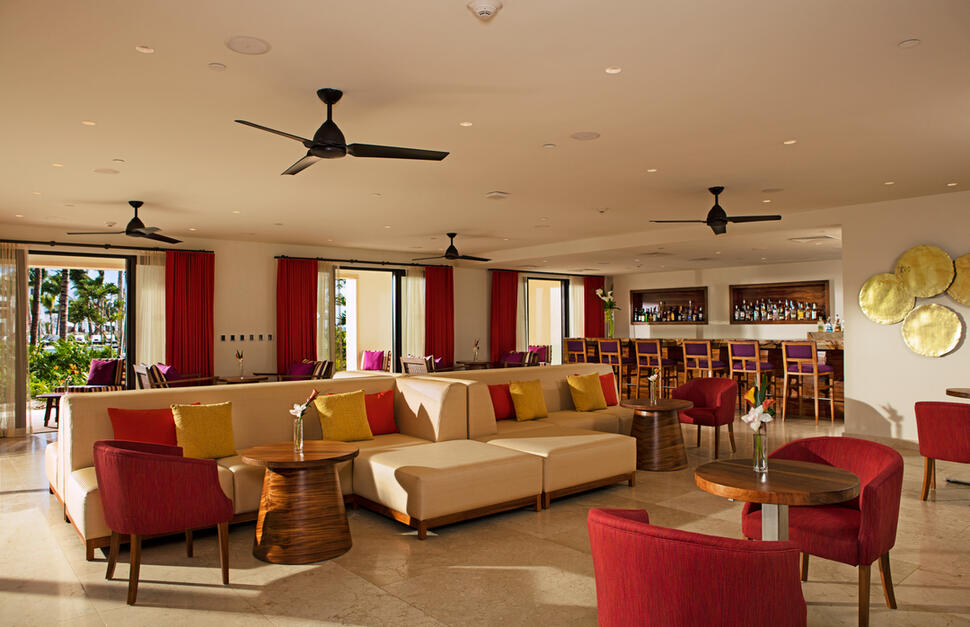 Preferred Club Lounge