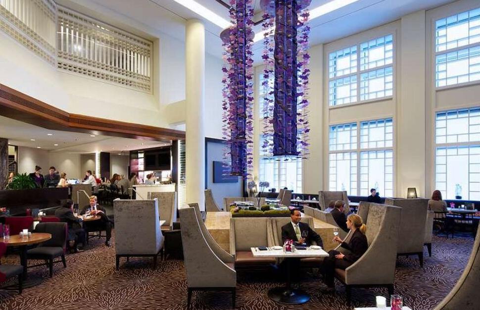 Avenue One Restaurant and Bar