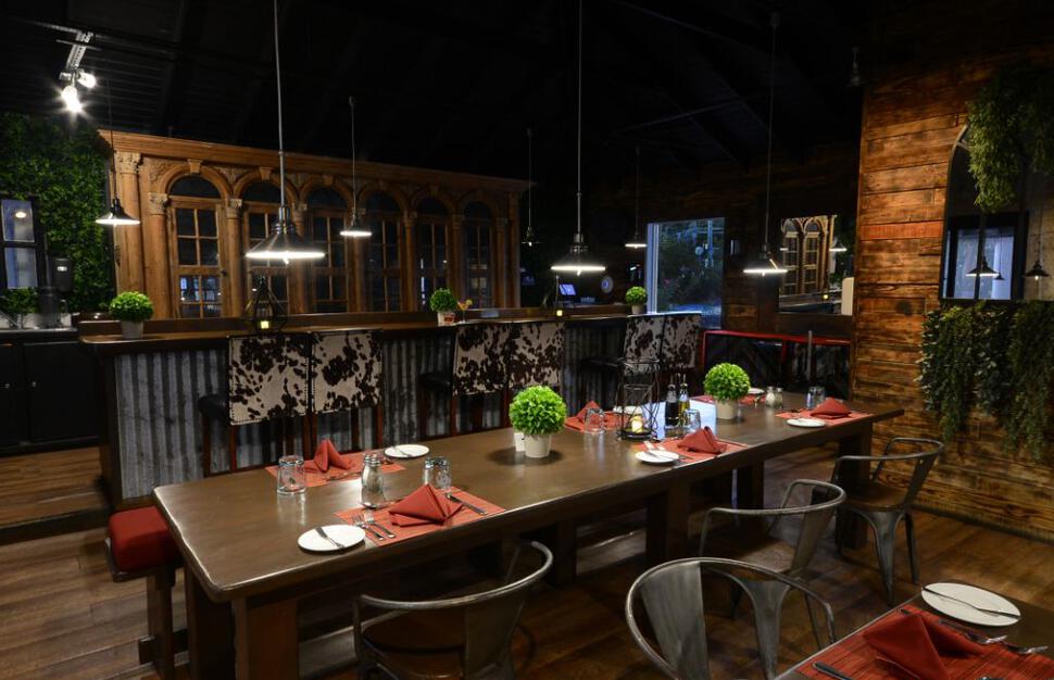 Sizzle Steakhouse