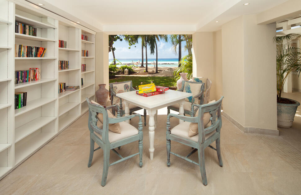Beachfront Lounge