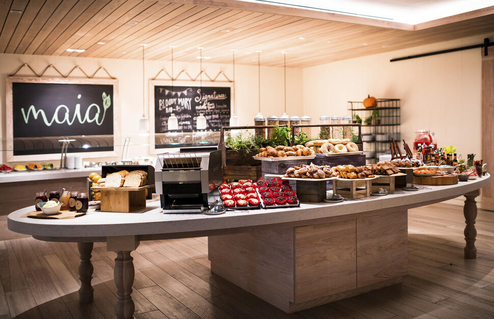Maia Restaurant, Breakfast Buffet, hotel dining, food, breakfast