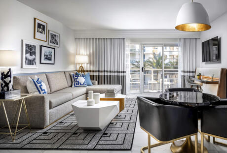 Oceanfront King Suite