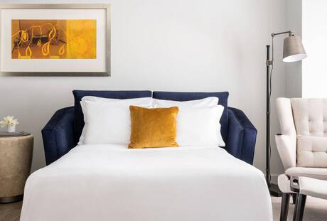 Oceanfront One Bedroom Suite Sofabed