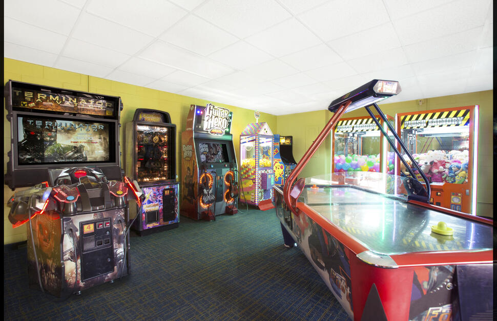 Rosen Inn at Pointe Orlando Games Room