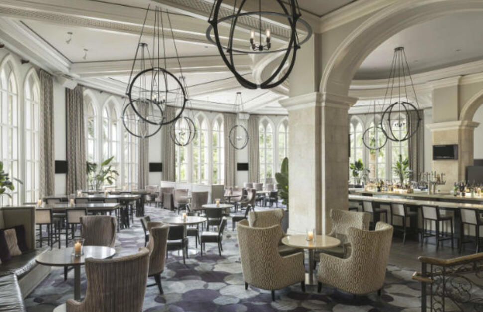 Lobby bar