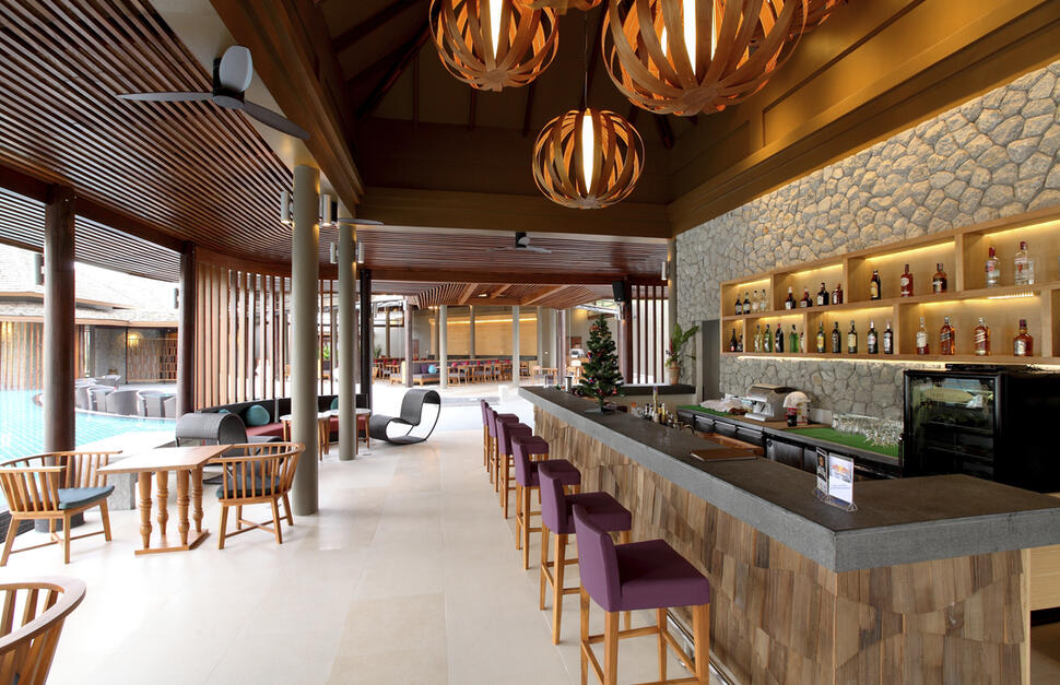 Horizon Bar