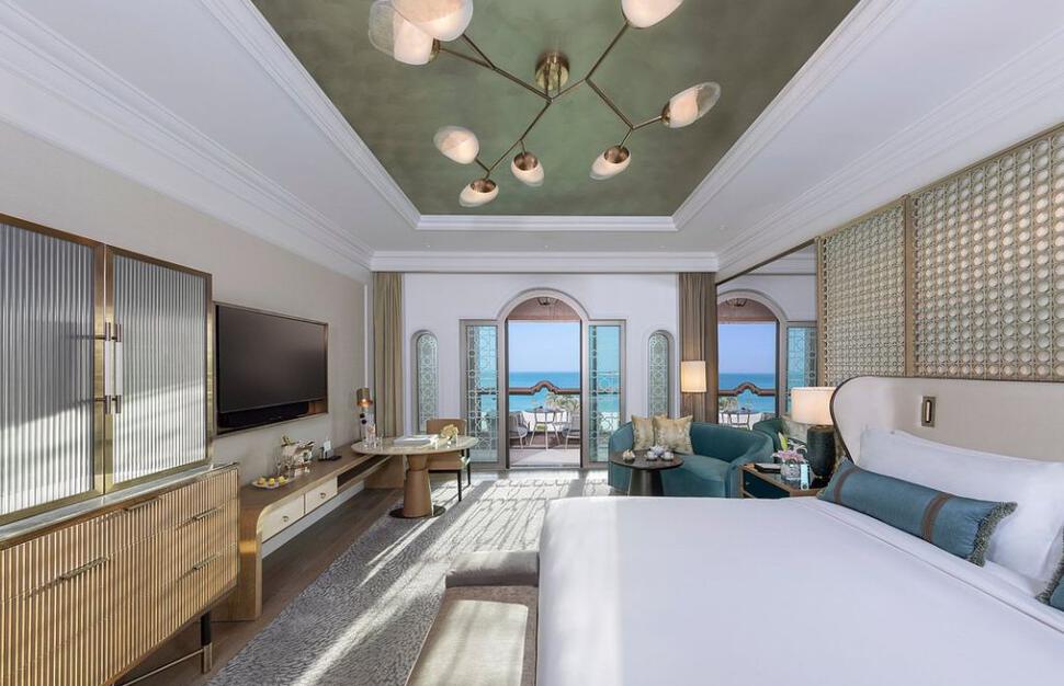 Deluxe Sea View Room