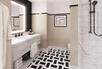 Versailles Executive Suite