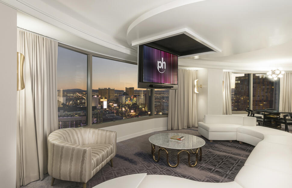 Panorama Suite Living Room