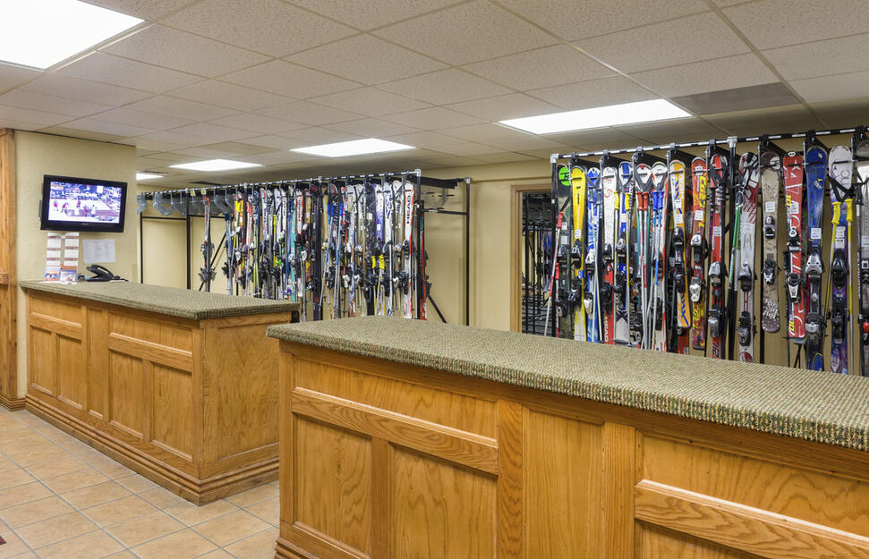 Ski rental