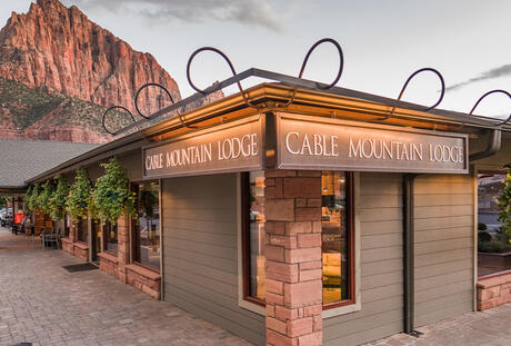 Cable Mountain Lodge