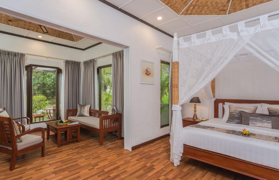 Deluxe Beachfront Room