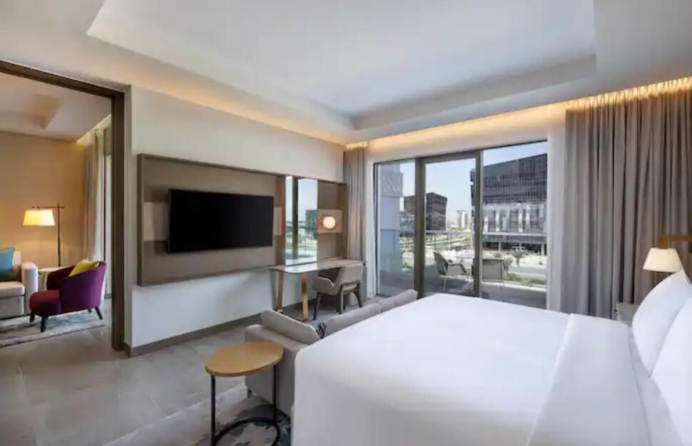 One Bedroom Suite King