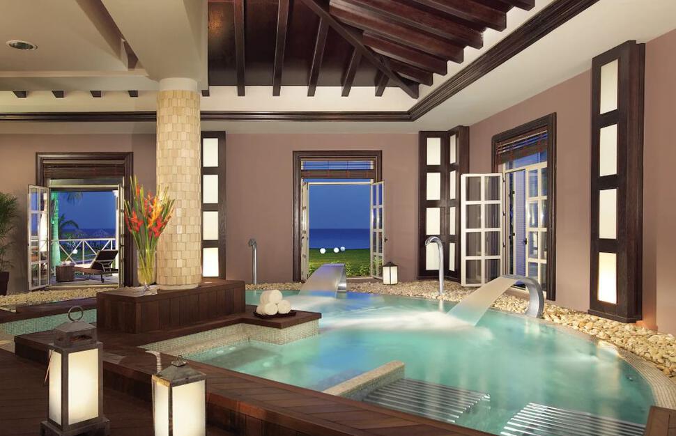 Spa Hydrotherapy Pool