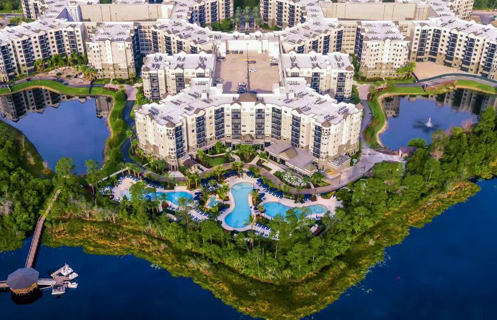 Aerial view of the hotel and lake