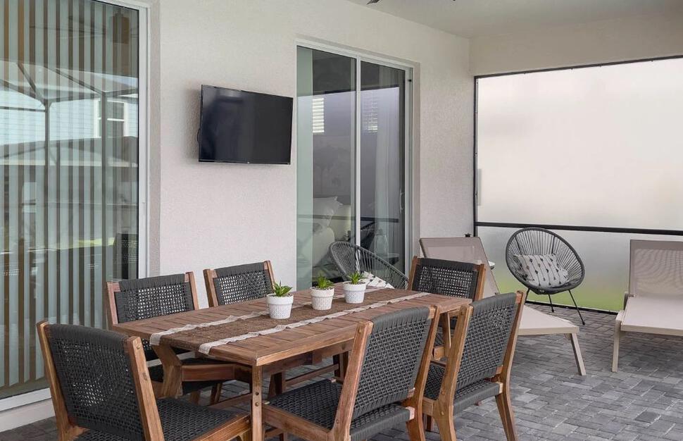 Example villa decking