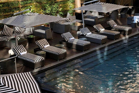 DaVinci Hotel & Suites