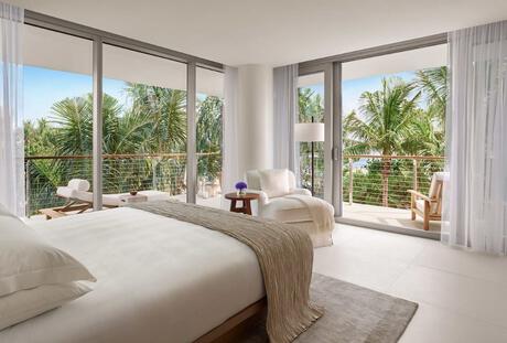 Bungalow Pool View Suite