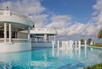 Infinity pool