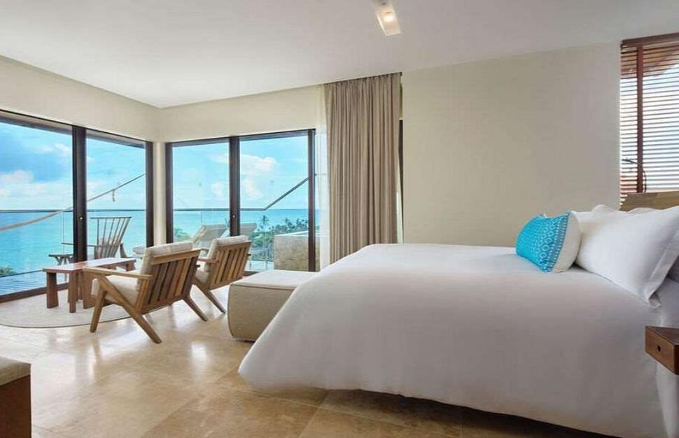 Ocean Front Suite