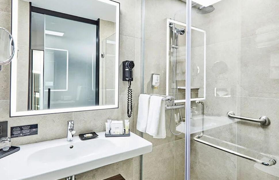 RIU Plaza Manhattan Times Square | Midtown, New York Hotel | Virgin