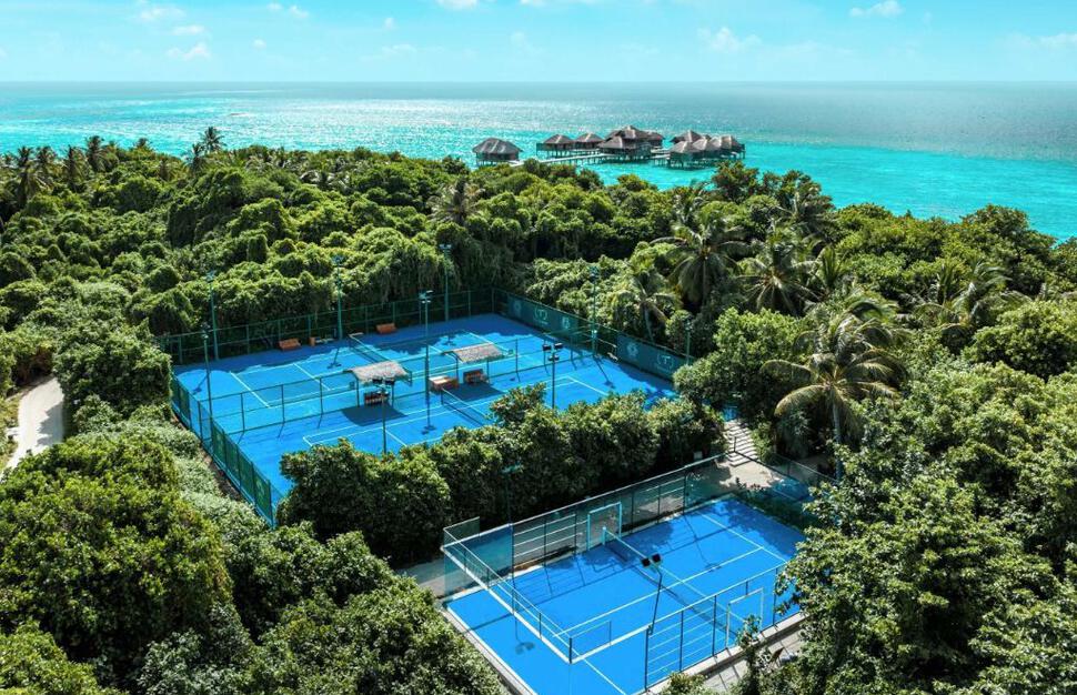 Aerial view of tennis and padel courts