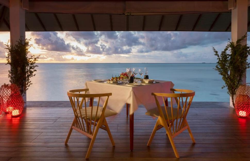 Destination dining
