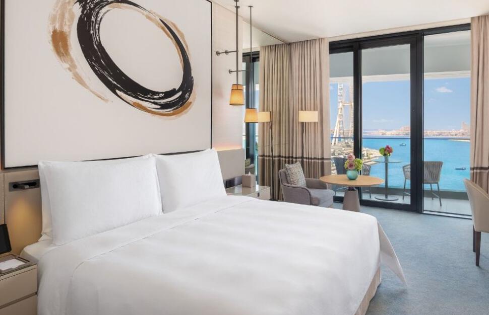 Deluxe Sea View Room with Balcony