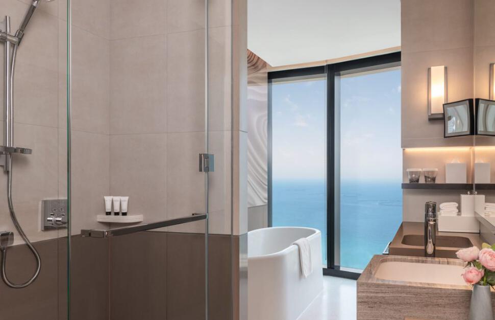 Junior Sea View Suite with Balcony