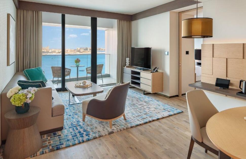 Executive Sea View Suite