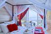 Honeymoon Suite