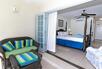 Deluxe Pool Access Room